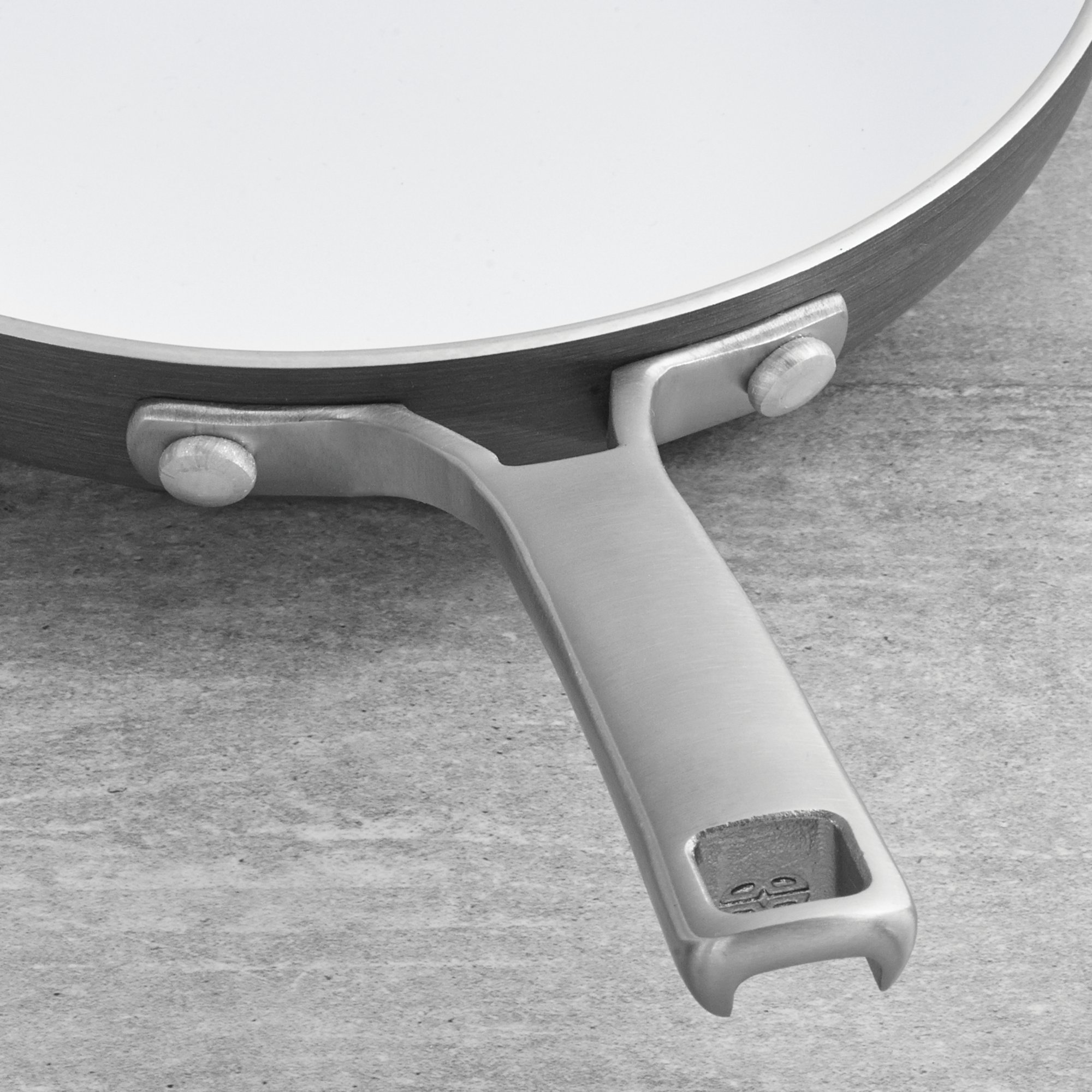 Calphalon Classic™ Ceramic Nonstick 12in. Fry Pan with Cover