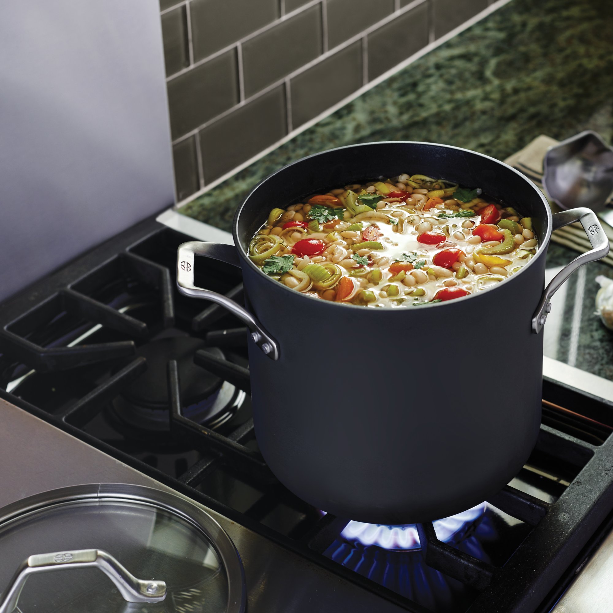 Calphalon Signature™ Nonstick 8pc. Cookware Set CalphalonUSAStore