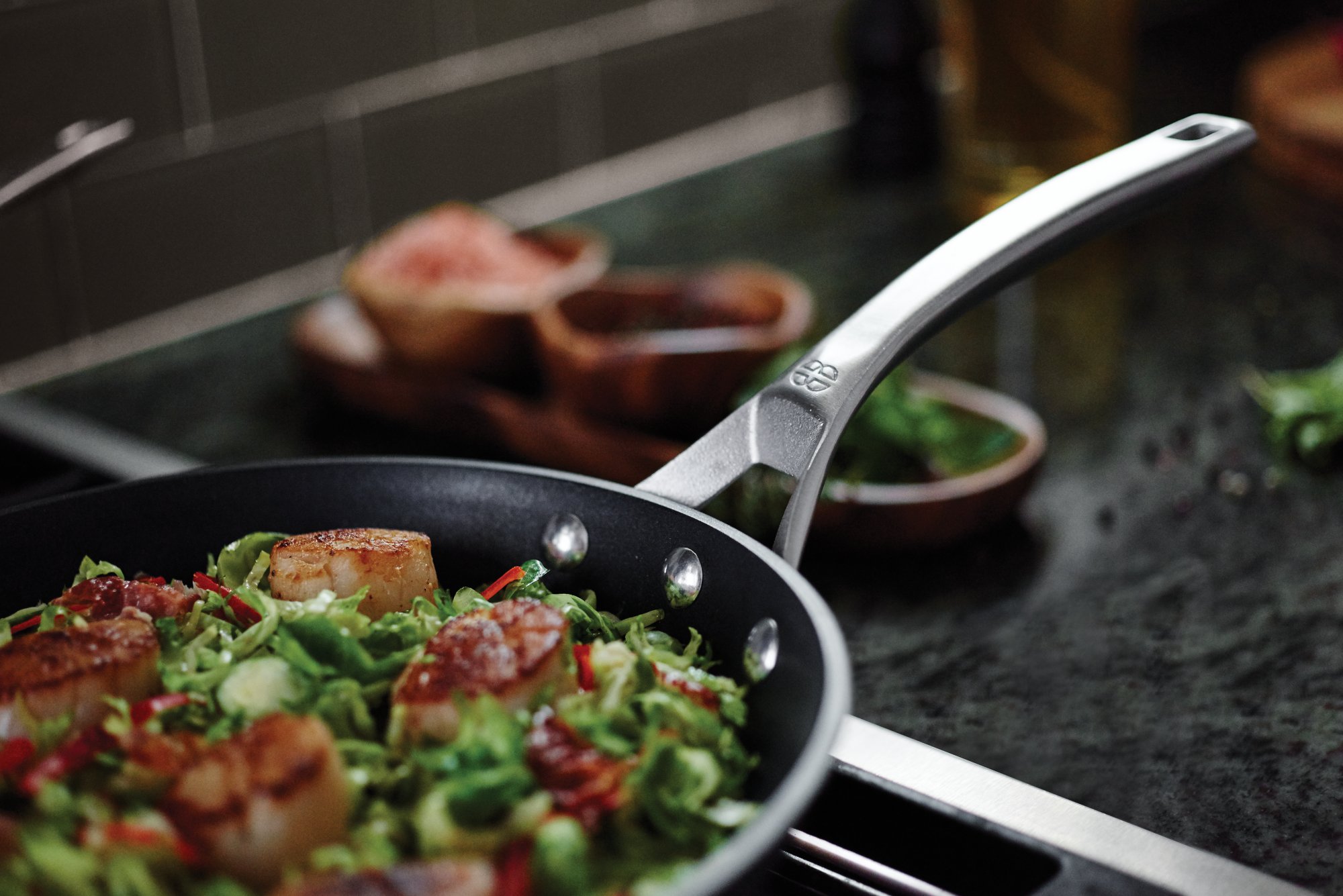 Calphalon Non Stick Cookware Calphalon Contemporary Nonstick 10