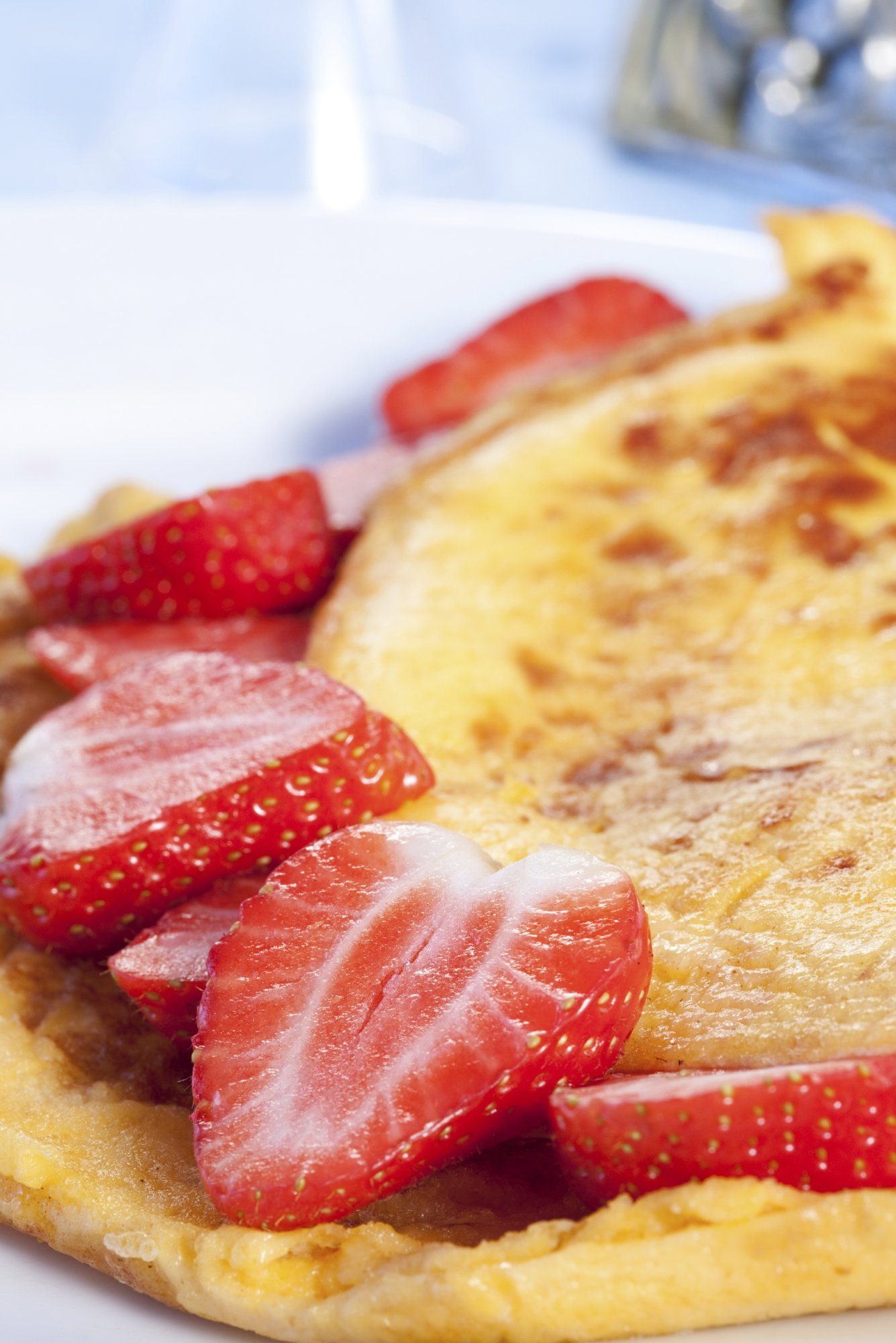 Strawberry Omelette Souffle CalphalonUSAStore